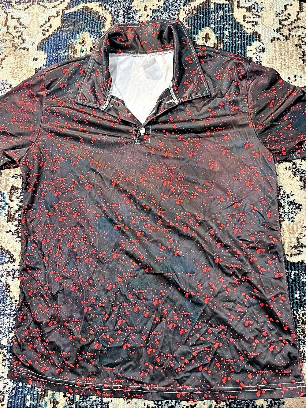 Blood splatter Abstract Print Polo Size Medium golf shirt
